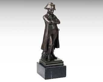 Bronzeskulptur von Napoleon Bonaparte, Bronzestatue Marmorsockel, Wohnkultur Figur Interior Design Housewarming Geschenkidee Frankreich Paris