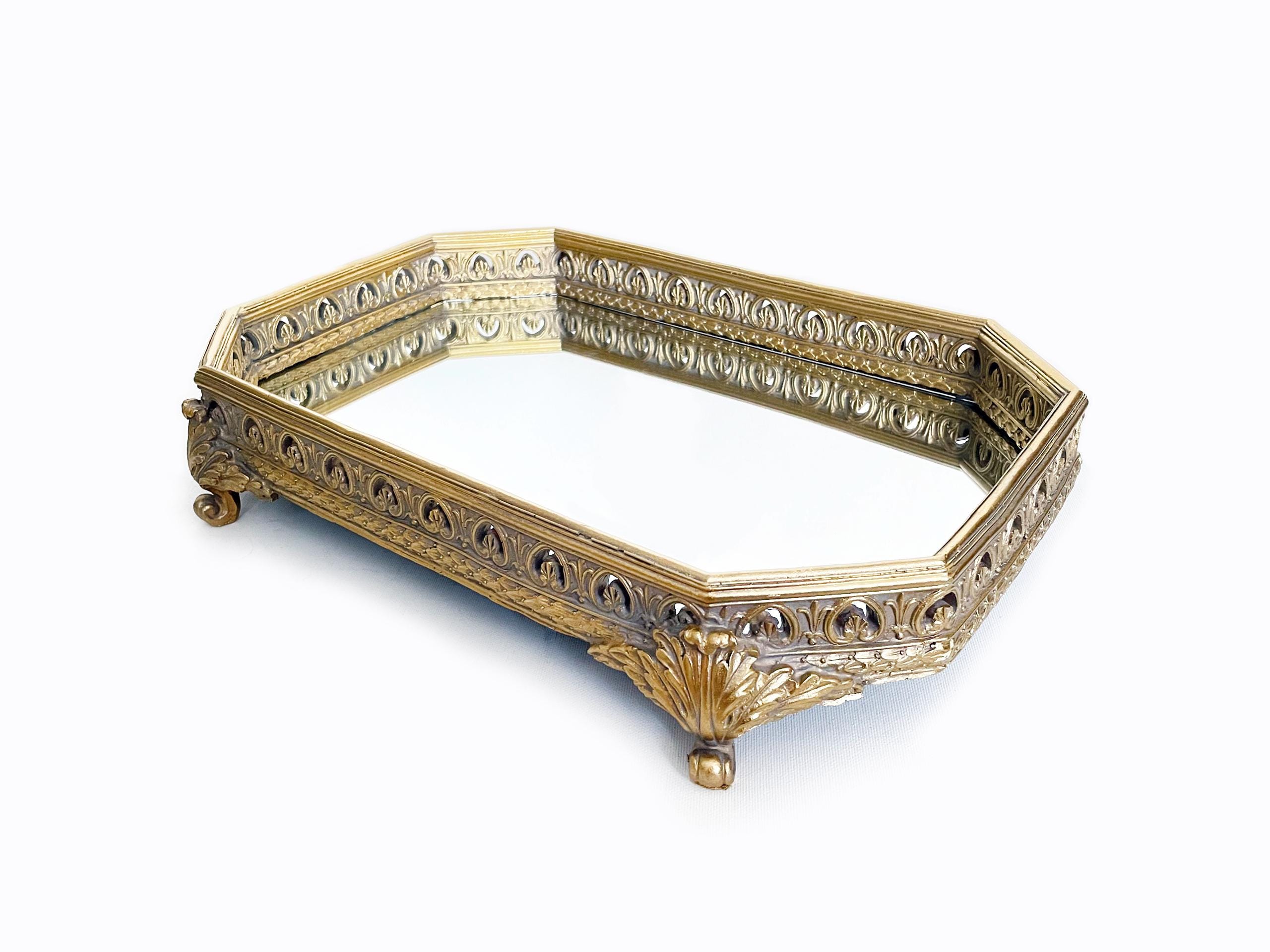 flat mirror tray