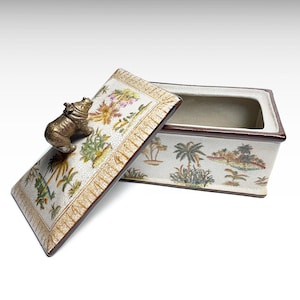 Keramik Trinket Box mit Bronze Nilpferd Dekor, Rechteckige Porzellan Einzigartige Schmuckschatulle, Küstentropische Tier Deckelbox Housewarming Geschenk
