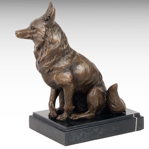 Escultura de bronze de raposa sentada, estátua de bronze sobre base de mármore, escultura de raposa, estátua de bronze de raposa, estatueta de raposa para decoração de caça, estatueta de arte animal