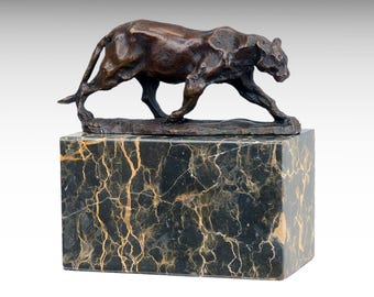 Escultura de bronce de una pantera andante, estatua moderna de bronce sobre base de mármol, figura artística de tigre jaguar, animal salvaje, gato salvaje, decoración del hogar, regalo