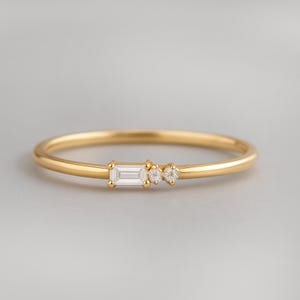 14K Gold Morse-Code Ring, personalisierte Diamant Anfangsring