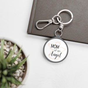 Llavero de mamá de un ángel, recuerdo de bebé ángel, llavero conmemorativo de bebé, regalo por la pérdida de un hijo, regalo para mortinatos, regalo de duelo, regalo por aborto espontáneo para mamá