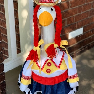 Jessie The Yodelin&#39; Cowgirl Large Concrete Porch Goose Costume!