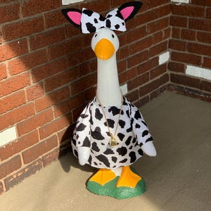 Udderly Adorable Cow Outfit for Large Porch Goose! It’s a Moooo-st have! Cow outfit for porch goose!