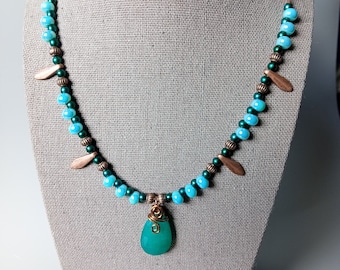 Green and copper necklace with dagger beads, glass pearls, drops, copper chain and a wire wrapped green aventurine pendant