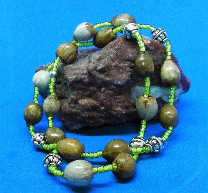 Natural Job's Tears beads Stretch bracelet set with lime | Etsy