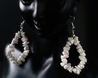 White Howlite natural stone chip earrings in a boho style teardrop hoop shape