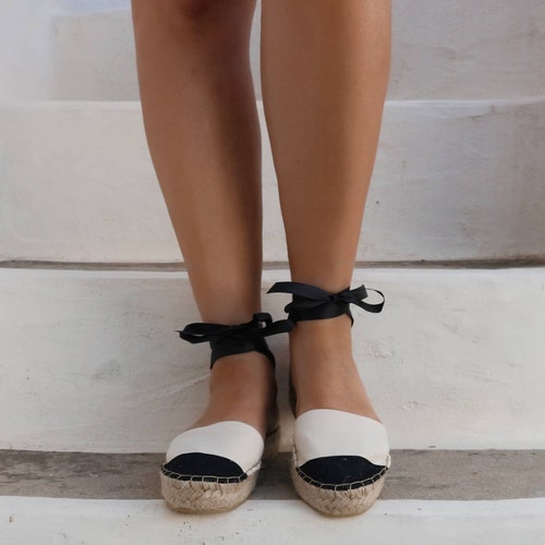 Espadrilles Sandals. Lace Up Espadrilles in Cream and BLACK. Summer Flat Shoes. Women's Sandals. Greek Sandals. Flatform Shoes