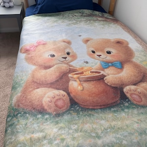 Baby Blanket With Cute Teddy Bears and a Honey Pot | Fleece Sherpa blanket | Baby Nursery Throw | Kid's Room Throw