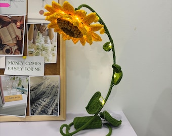 Crochet Sunflower Led Lamp, Sunflower Night Light, Tiny Home Decor, Crochet Sunflower in Pot, Sunflower Potted Plant, Knitted Flower Lamp