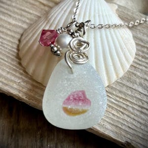 Sea Glass Necklace -  Beachglass Necklace - English Sea Glass - Seaglass Pendant - Seaglass Jewelry- Mermaid Tear Necklace - Beach Find