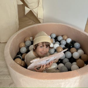 Baby Dry Pool Samt Bällebad mit verschiedenen Farben Kinder Bällebad Kindersitzkissen Beige Tragbarer Spielbereich Kinder Tochter Geschenk Kleinkind Spielzeug