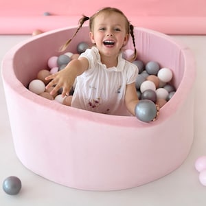 Velvet Baby Ball Pit: Pink Foam, 185 Balls & Play Mat