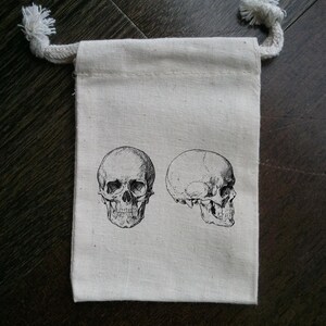 Double Skull Muslin Party Favor Bag