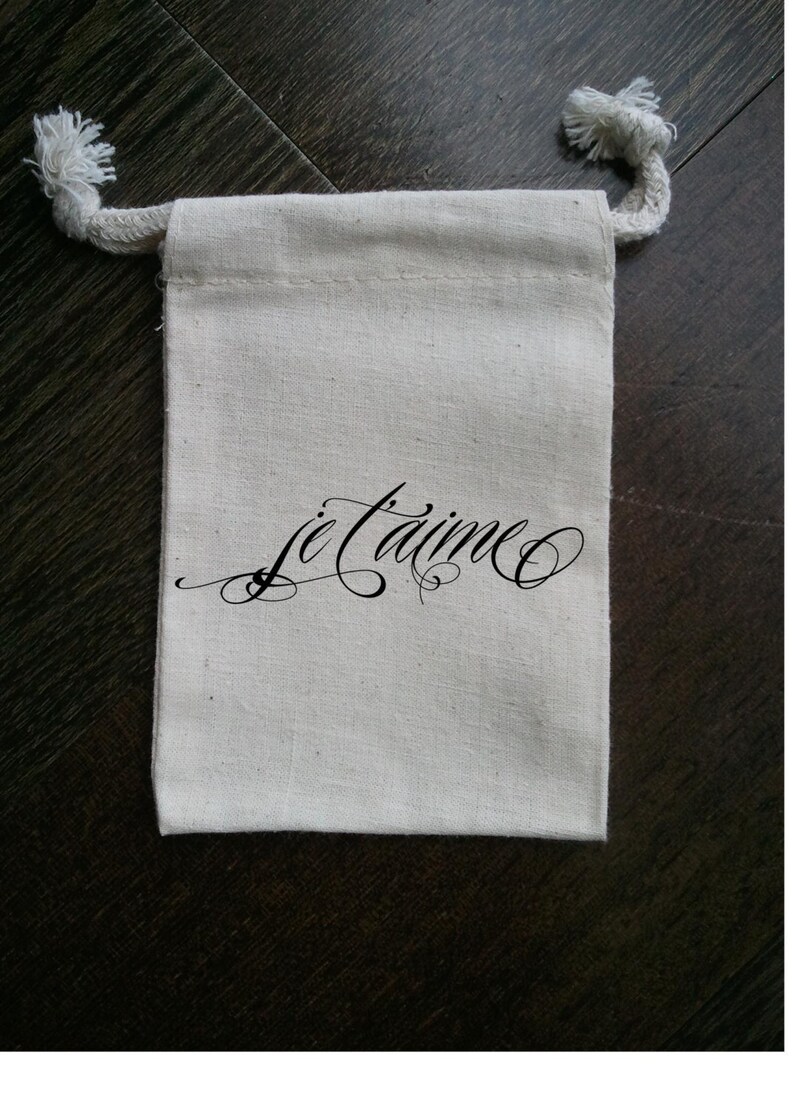 Je taime French Valentine Muslin Party Favor Bag image 1