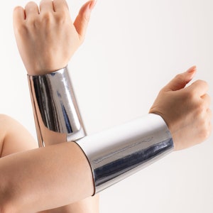 Latex clothing Mirror effect cuffs. Accessories. lingerie.