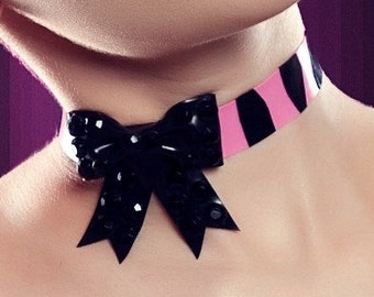 Latex Clothing. Zebra Bow Choker with crystals.