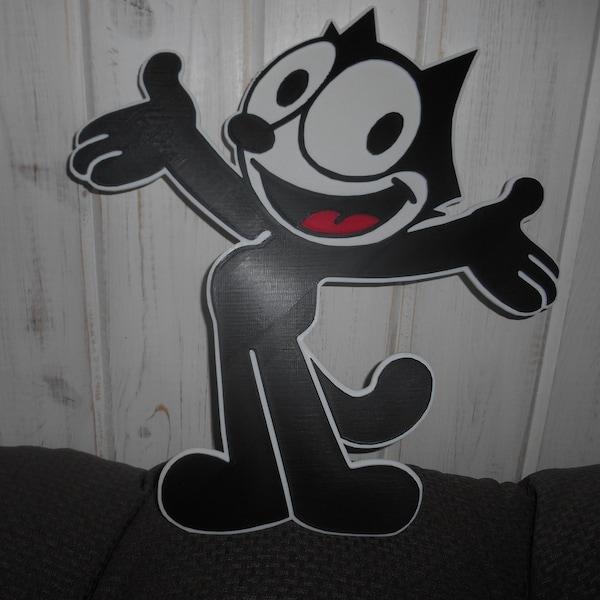 Felix the Cat is Massive 15 inches tall. Full 3D great piece of American history