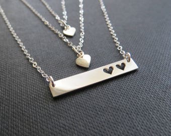 mom and two daughter necklace