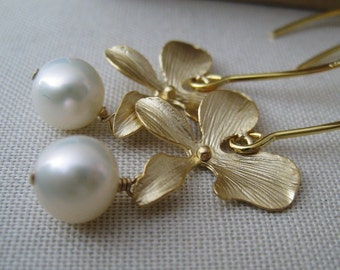 Bridesmaid Orchid Earrings, gift, pearl earrings, Bridesmaid Bridal jewelry, island wedding, sale