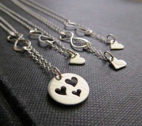mother of three necklace