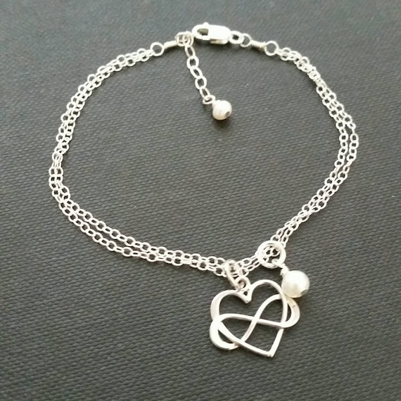 Sterling Silver Bride Bracelet Gift Infinity Bracelet with Charms Wedding Date /& Initials Bride Gift From Mother Father Mom Dad to Daughter