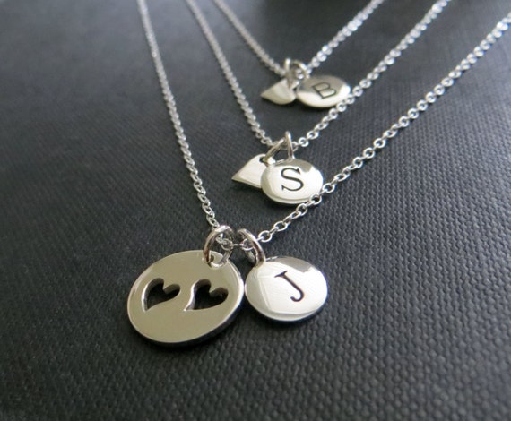mom and two daughter necklace