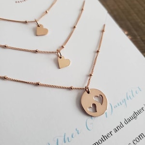 Conjunto de joyas para madre e hija, regalo para madre e hija, collar de cuentas con forma de corazón recortado para hermana y para mí, regalo de cumpleaños para el Día de la Madre.