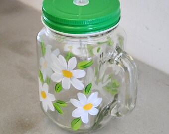 Hand Painted Mason jar glass with white daisies