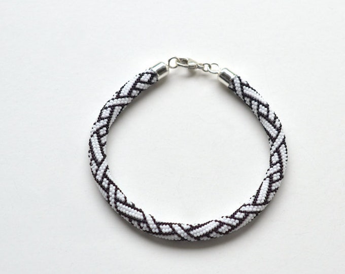 bracelet beaded braiding ornament black and white silver closure