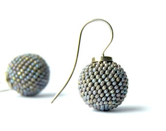 Boucles d'oreilles boule gris, verre et argent