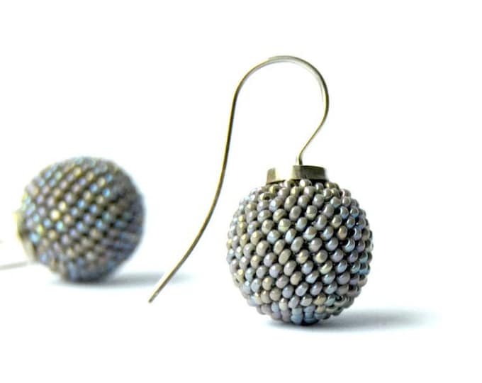 sphere ear dangles