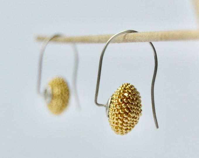 dangle earrings gold