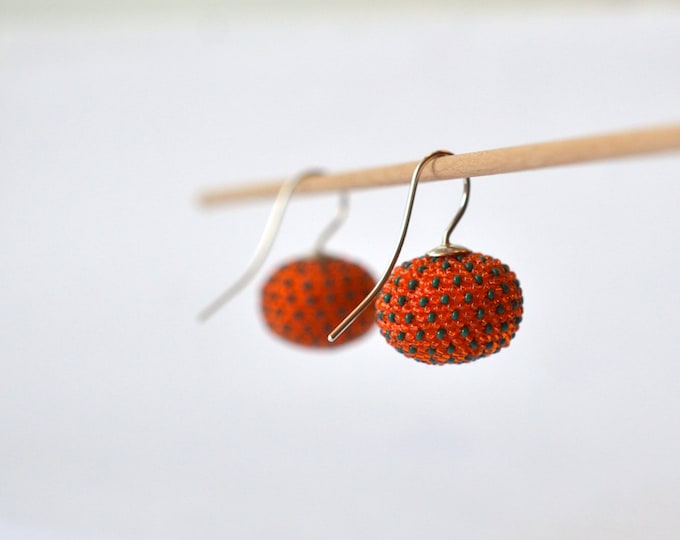 Dangle earrings orange with silver hooks , statement beaded earrings orange , pumpkin shaped by donauluft