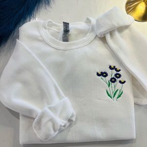 Embroidered Floral Sweatshirt: Botanical Crewneck