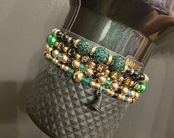 Pulsera de bota con vaso brillante Stanley verde y dorado de Wicked Elphaba, paquete de 4 con dije / Accesorios para vaso / Wicked For Good / Bota NO incluida