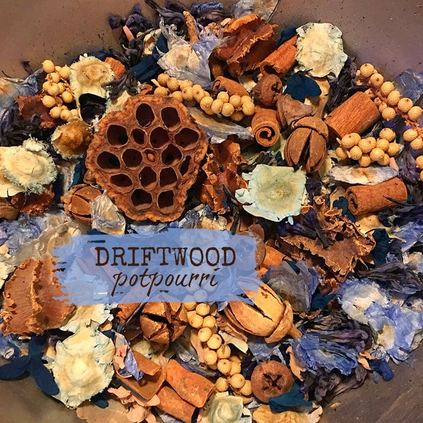 DRIFTWOOD Potpourri with Shades of Blue Flowers Spices Berries Scented Driftwood Fragrance (floral, fruit & sundried driftwood) Beautiful!