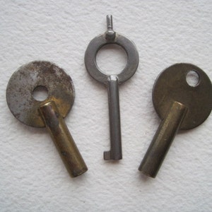 Keys, 3 Vintage Clock Keys, Antique Clock Keys, Collectable Keys