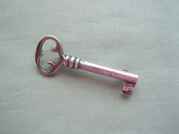 Key Pin, Sterling Silver Key Brooch, Sterling Sil… - image 1