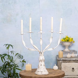 Personalized Design Candlestick Vintage Metal Candle Holders Five Candle Candle Stand Shabby Chic Candle Sticks Halloween Desktop Decor