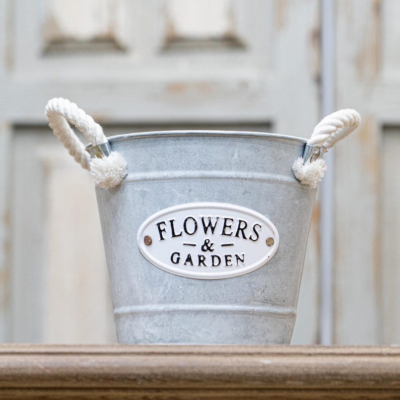 Vintage Rustic Metal Flower Bucket, Garden Decoration, Vintage Planter ...
