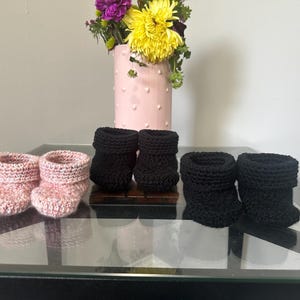Crochet Baby Booties; Crochet Baby Socks, Baby Boots, Crochet Baby Shoes