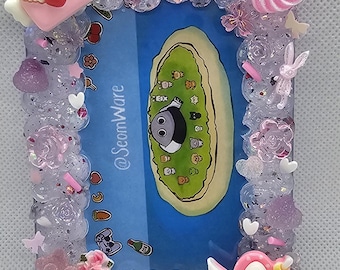 Themed Decoden Toploader: Kawaii Card Protector