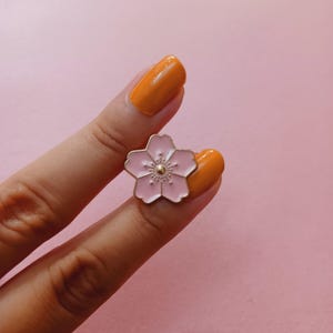Sakura flower (3 pins)