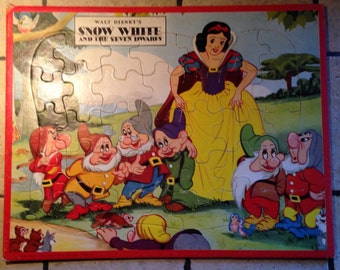 1952 Snow White and the Seven Dwarfs Tray Puzzle