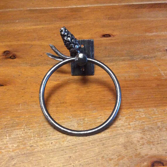Pine outlet towel ring
