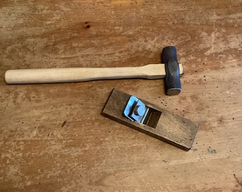Martillo de carpintero japonés