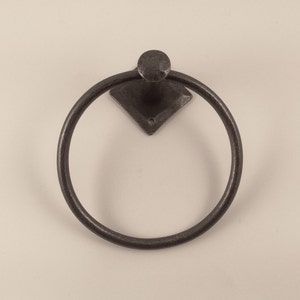 Diamond based towel ring