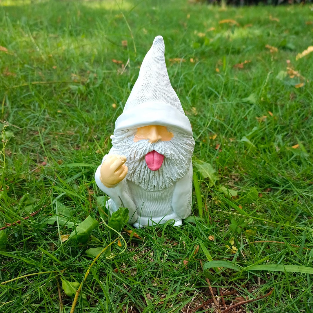Wizard Middle Finger Garden Gnome Outdoor Statue Figurine,funny Smoking White Wizard Statue ...